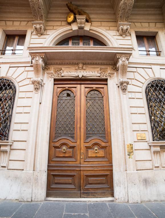 Affreschi Su Roma Luxury B&B Bagian luar foto