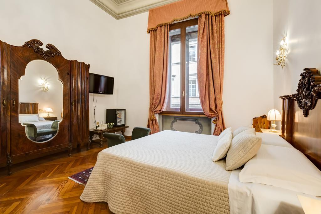 Affreschi Su Roma Luxury B&B Bagian luar foto