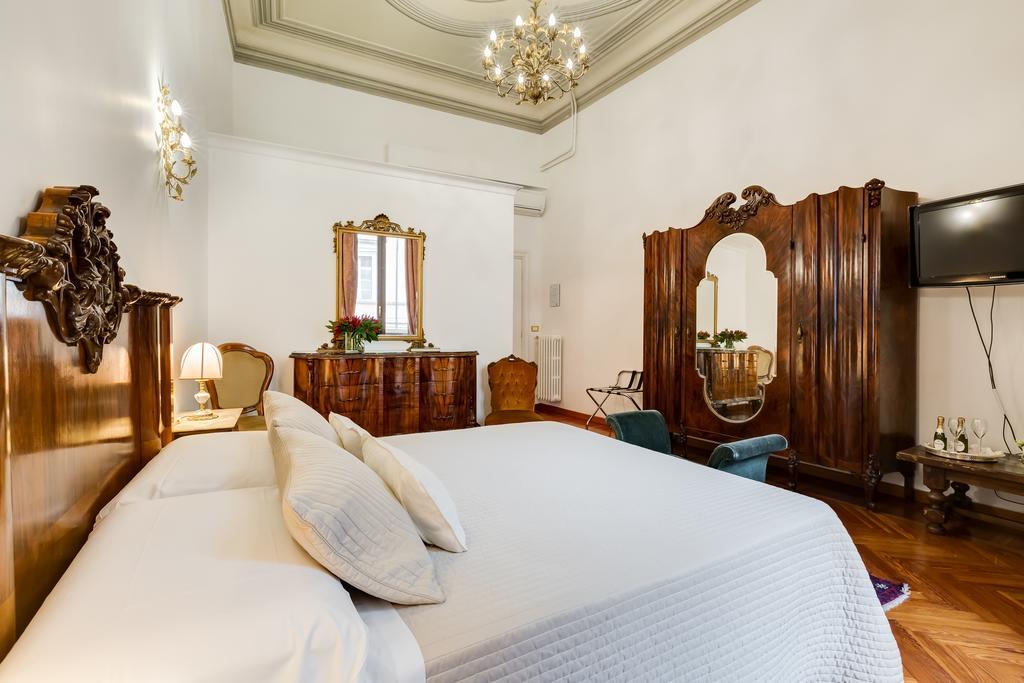 Affreschi Su Roma Luxury B&B Bagian luar foto