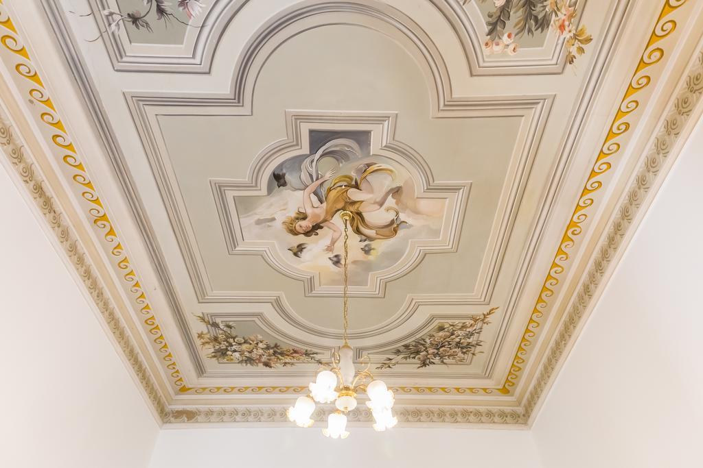 Affreschi Su Roma Luxury B&B Bagian luar foto